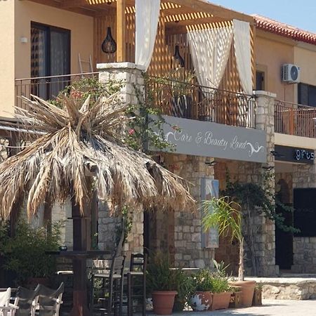 Vista Al Mare Luxury Apartments Gialova Exterior foto
