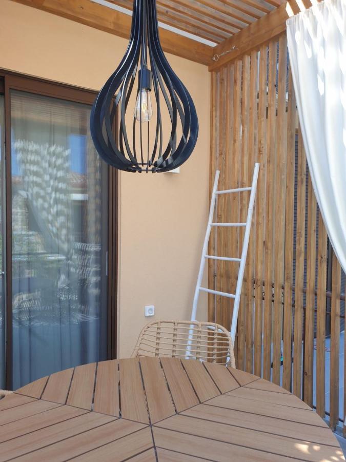 Vista Al Mare Luxury Apartments Gialova Exterior foto
